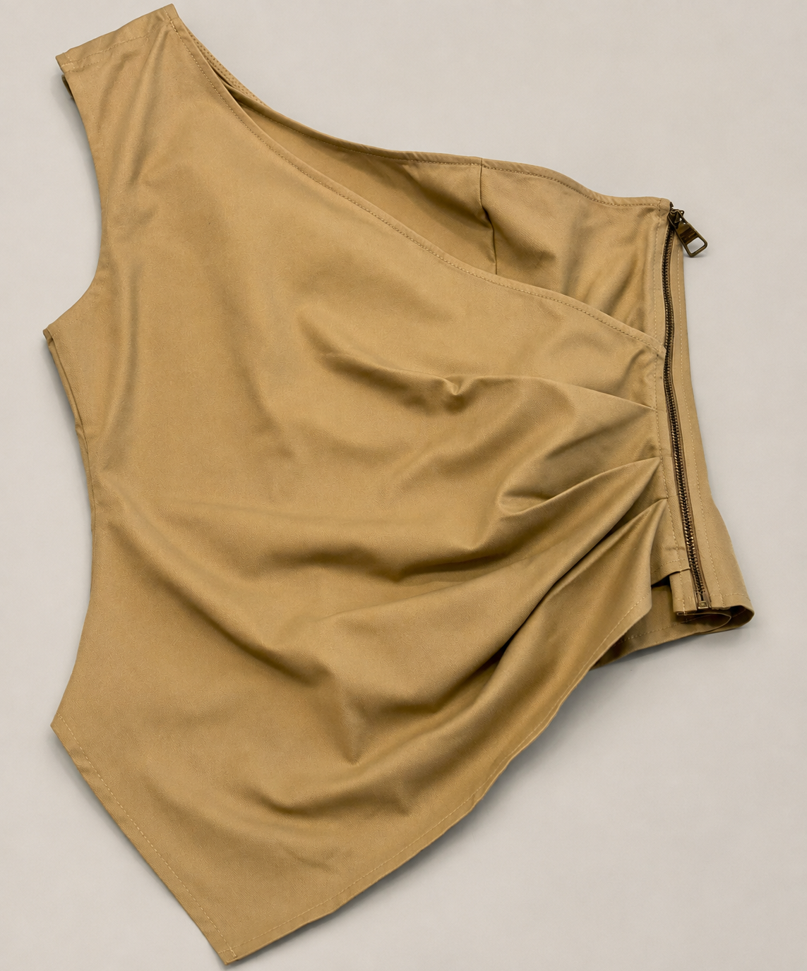 BLUSA OMBRO UNICO COM PREGAS