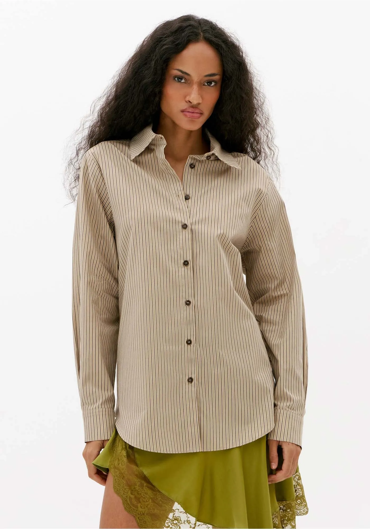 CAMISA OVERSIZED TRADICIONAL MANGA LONGA
